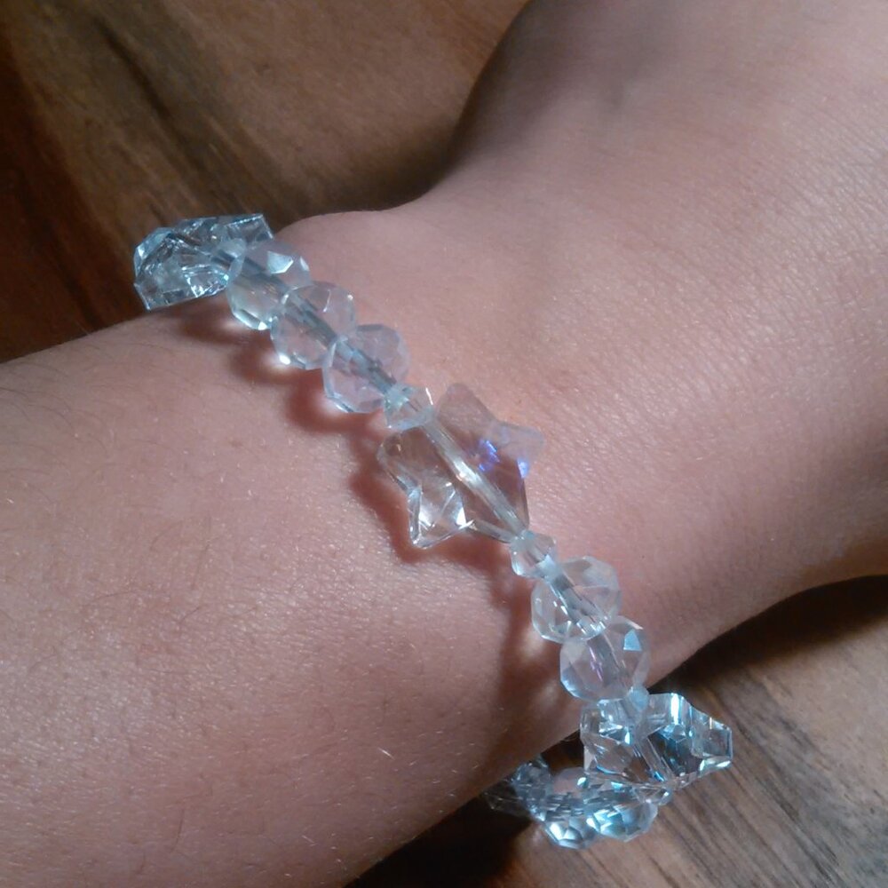 White Aurora Borealis Star Stretch Bracelet